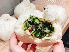 -白玉兰食品甜凤店(合生汇店)