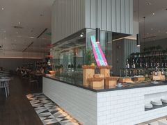 -昆山琶拉帝诗酒店·河畔咖啡厅Riverside Cafe