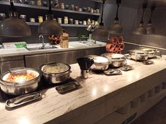 -筠咖啡西餐厅(上海国展宝龙丽筠酒店)