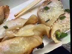 -胡记锅贴·沪上游子老鸭粉丝汤(太原路店)