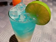 -穹六人间 people 6(岳阳路店)