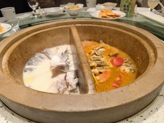 -老福耶小草帽石锅鱼(奥体店)