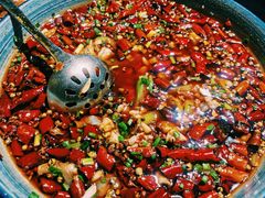 水煮牛蛙-胡马八破·川菜小馆(高新万达店)