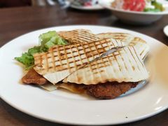 -拉亚汉堡经典餐厅(商城路店)