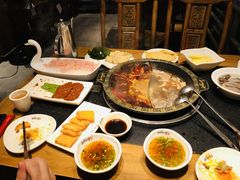 -纸盐河码头火锅(十八梯店)