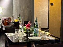 -LESCEDARS Brasserie Bistro香柏树