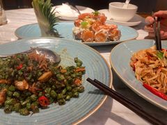 -鹿港小镇(霄云店)