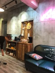 -A  Hair Salon
