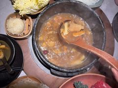 -芸山季·云南山珍菌火锅(人民广场来福士店)