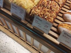 -木子木水日式烫面包(世界城光谷店)
