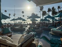 -FINNS Beach Club