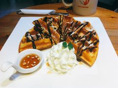 -Who乎coffee&bar