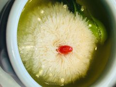 绣球菌皇汤-北京厨房(西安SKP店)