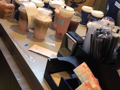 -瑞幸咖啡(平安滨江金融中心店)