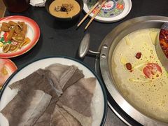 -沸炉重庆老火锅(军事博物馆店)