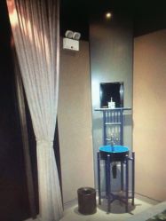 -奈瑞儿美颜塑身SPA