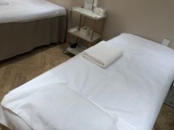 -HEYAN荷妍专业脱毛连锁机构