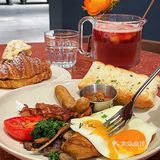 不穿正式点都不敢进这家gaga😅