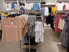 -H&M(鹏欣水游城店)