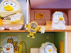 -泡泡玛特POPMART(蓝色港湾店)