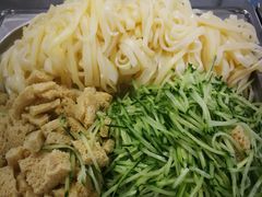 -乡党臊子面(丰庆公园店)