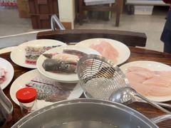 -正能量脆肉鲩火锅