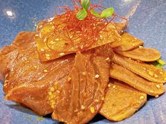苹果木烟熏小牛肉-三利音·东方司宴(外滩店)