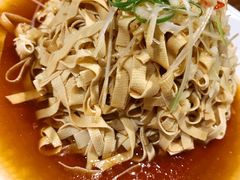 -李连贵酒家熏肉大饼(昆明街店)
