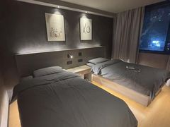 -一间森林酒店(上海人民广场店)