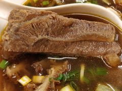 -尊品原汁牛肉面