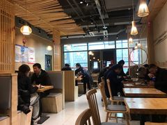 -万和春排骨砂锅米饭(新业广场店)