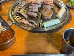 -缸桶屋韩国料理·全程帮烤(泰禾店)