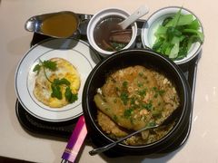 鲍汁花胶肉饼盖饭-本味轩精品茶餐厅(黄山路店)