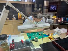 -亨得利钟表商店