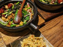 -啫两手·啫啫煲·小饭堂(龙城万科里店)