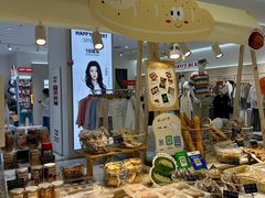 -丽达购物中心(崂山店)