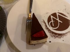 -WOLFGANG PUCK KITCHEN & BAR(迪士尼小镇店)