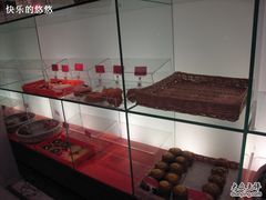 麦芬在下面-西点坊(浦东香格里拉店)