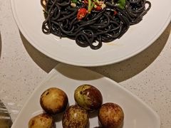 -小鱼小牛(世欧广场店)