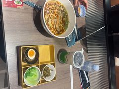 -康师傅私房牛肉面(新昌北机场店)