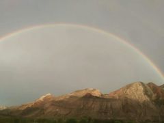 -天山神秘大峡谷