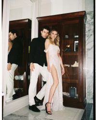 -纯色时光婚纱艺术馆WHITE