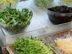 -南郊宾馆·风味自助餐厅·山东十六地市特色菜