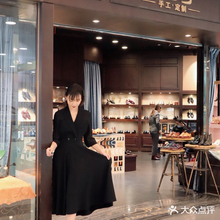 34码小脚女孩终于找到了自己的魔法鞋
