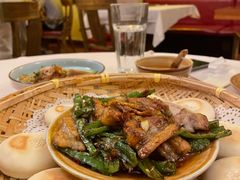 -龙门阵茶屋川菜馆(武康路店)