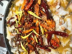 -山城外·非遗酸菜鱼(蜀都万达店)