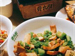 -费大厨辣椒炒肉(吉联MALL店)
