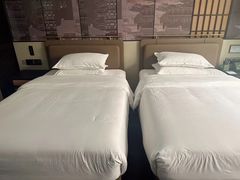 -铂尔登国际酒店(南山深圳湾口岸店)