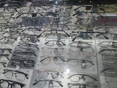 -华彬眼镜专业渐进配镜(潘家园店)