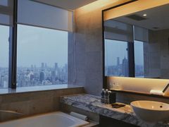 -上海龙之梦万丽酒店